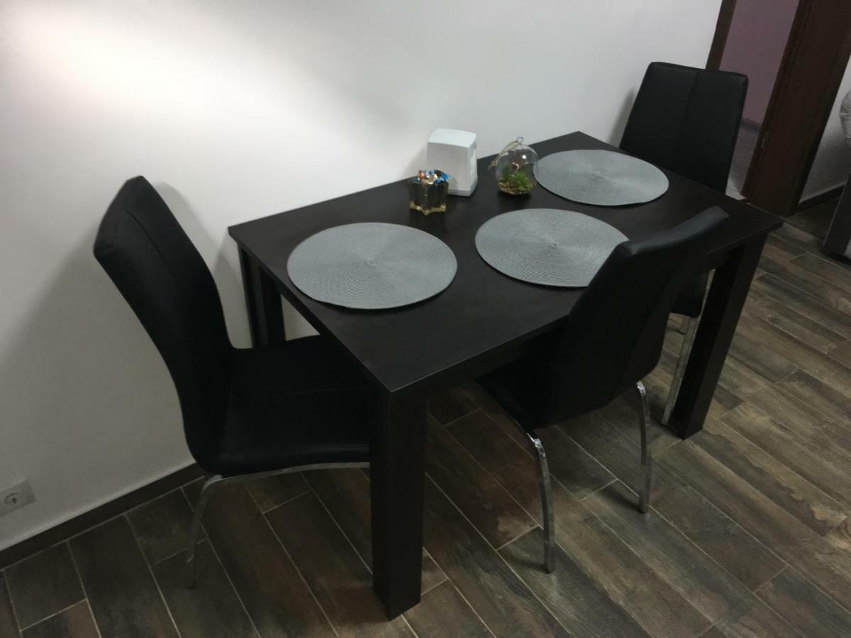 Apartment Queen Sibiu Bagian luar foto