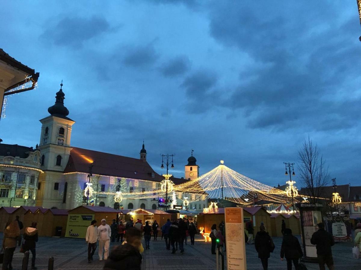 Apartment Queen Sibiu Bagian luar foto